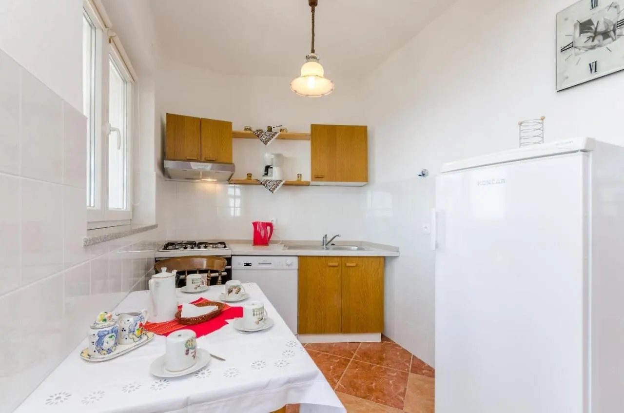 Apartments In Novi Vinodolski 15234